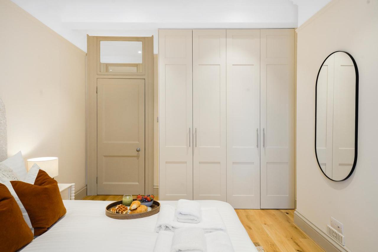 Spacious And Modern 4 Beds Home In Kensington Лондон Екстер'єр фото